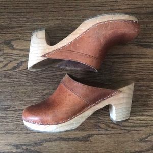 Leather wooden clogs